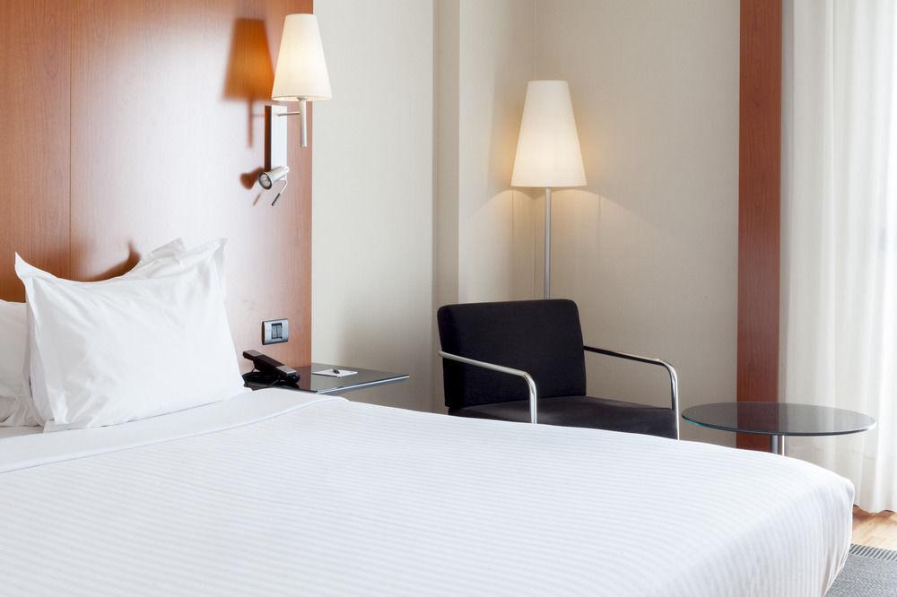 Ac Hotel Badajoz By Marriott Exterior foto
